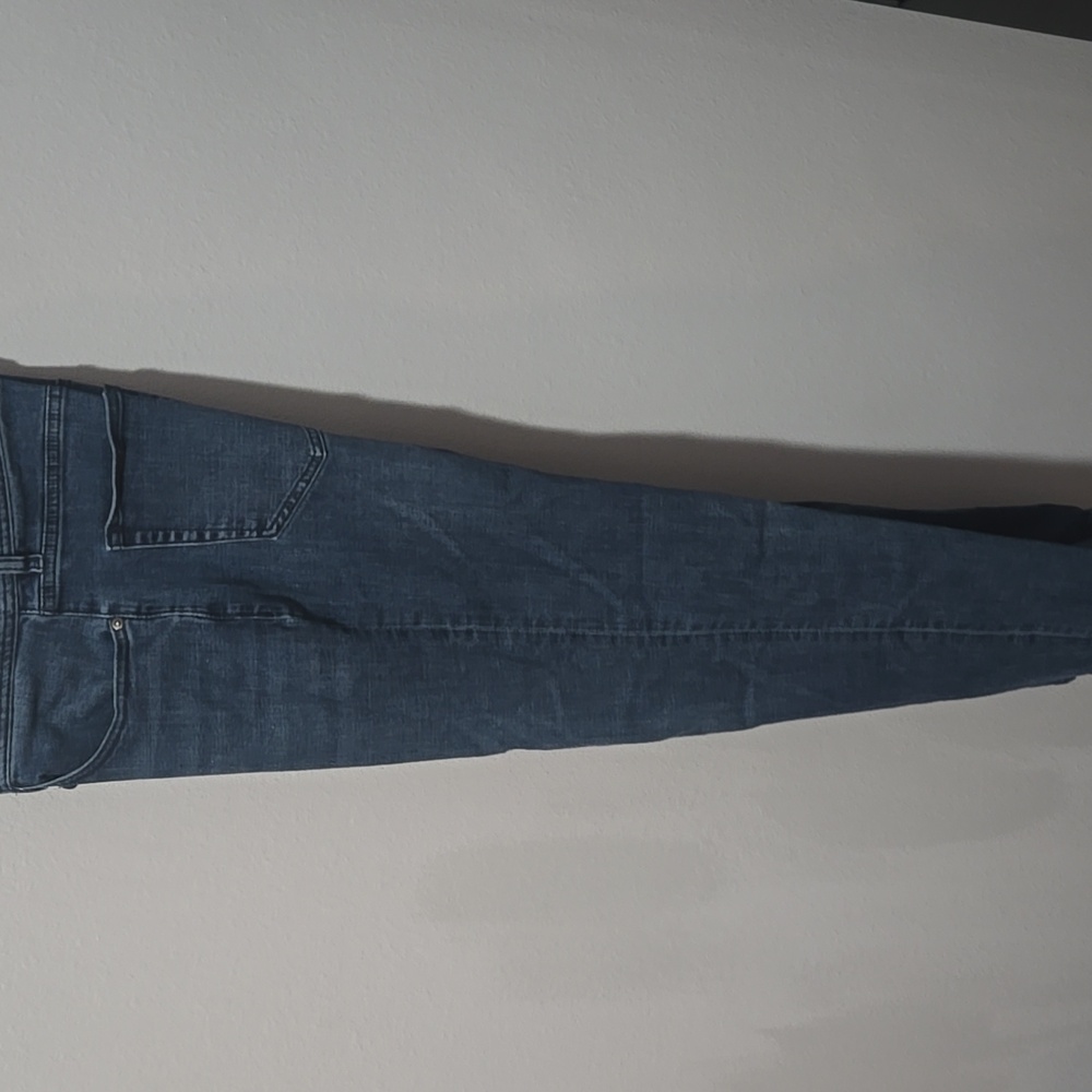 Liverpool Relaxed Straight Denim Jeans In Size 36x32. - Picture 6 of 12
